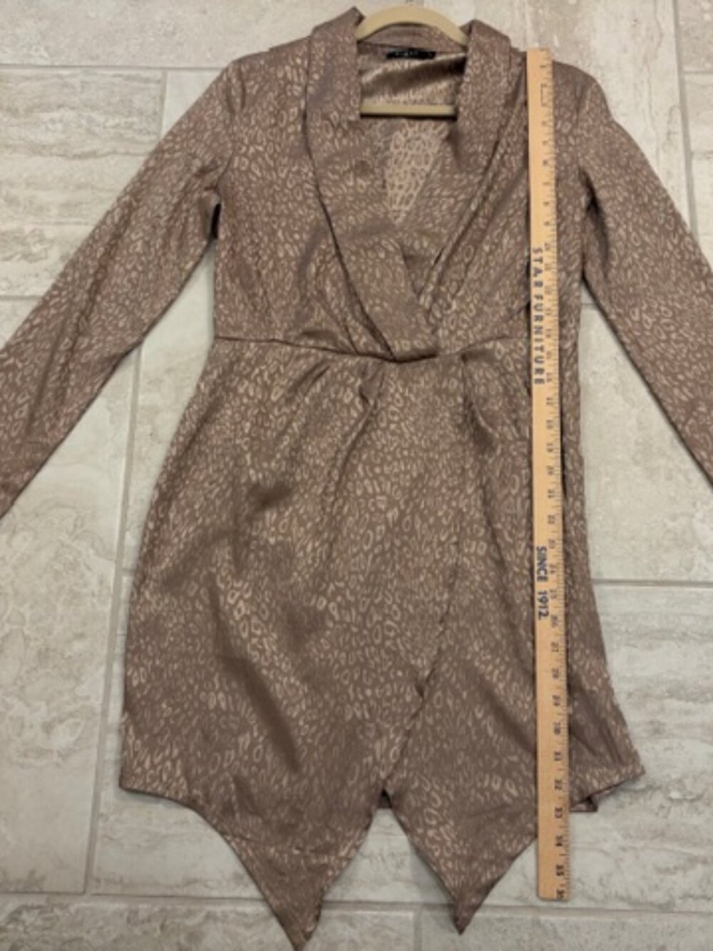 Eight Paris Women Tonal Leopard Taupe Mini Cocktail Dress Tulip Hem Large Glam - Picture 9 of 9